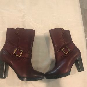 clarks evendale page bootie